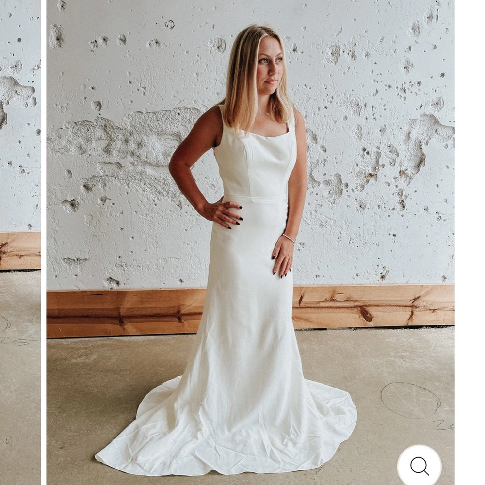 Wedding dress